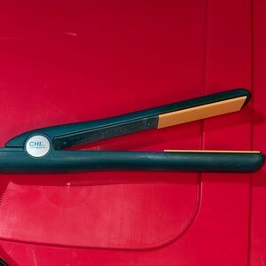 CHI Black and Gold Hair Straightener